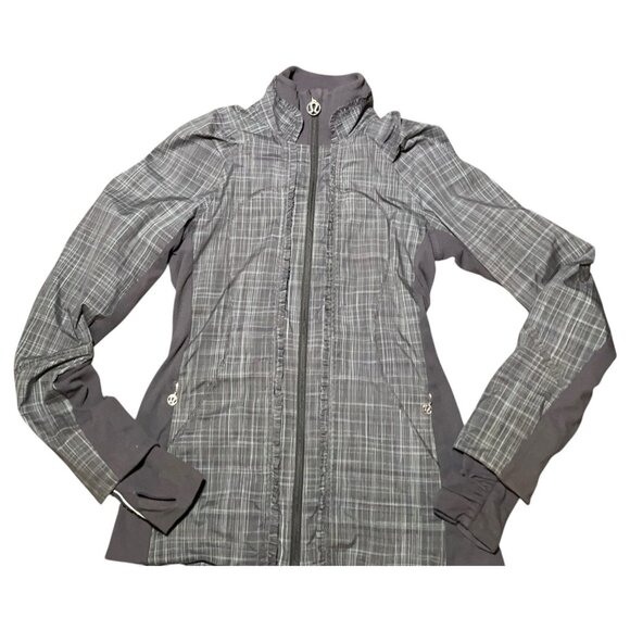 Lululemon Jacket Womens Sz 4 Gray Plaid Ruffle Pockets Logo Ahead Of The Curve - Picture 2 of 11
